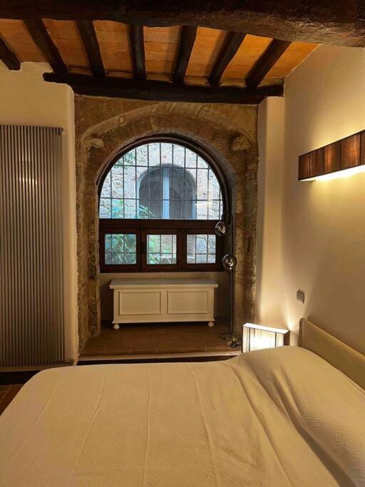 Medieval Tower In Umbria With Swimming Pool Montelagello ภายนอก รูปภาพ