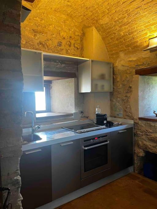 Medieval Tower In Umbria With Swimming Pool Montelagello ภายนอก รูปภาพ