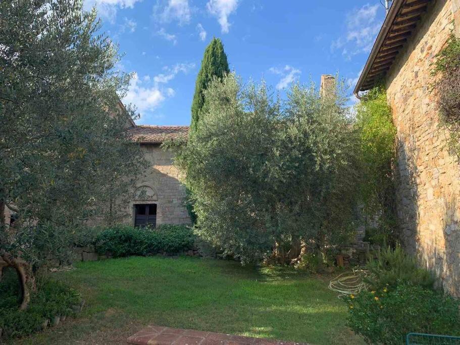 Medieval Tower In Umbria With Swimming Pool Montelagello ภายนอก รูปภาพ